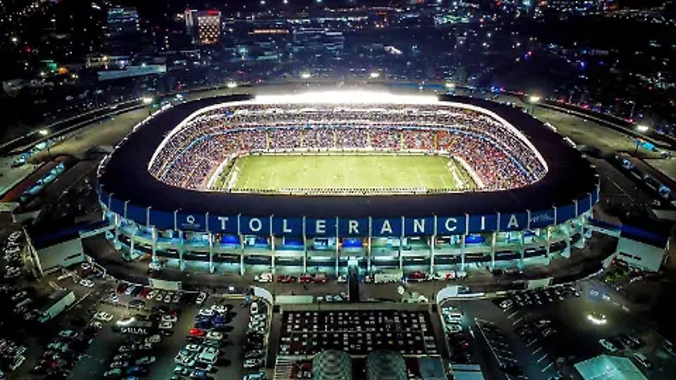 Estadio. Querétaro contra Tijuana