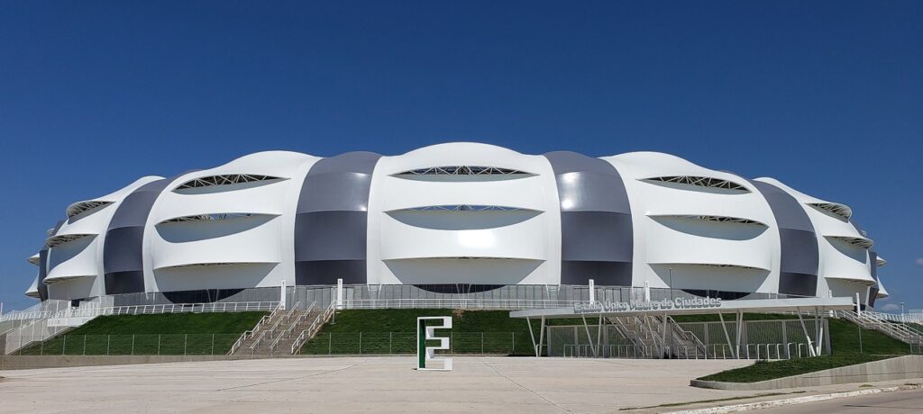 Estadio. Central Cordoba contra Unión de Santa Fe
