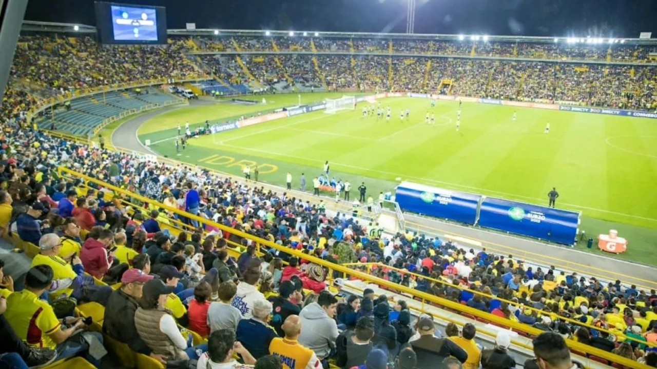 Estadio. Independiente Santa Fé contra Peñarol