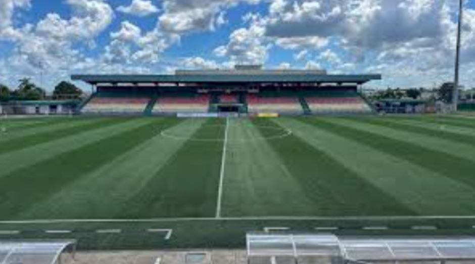 Estadio Surinam contra El Salvador – Eliminatorias Mundial 2026 (Concacaf) – Jueves 13 de Noviembre de 2025