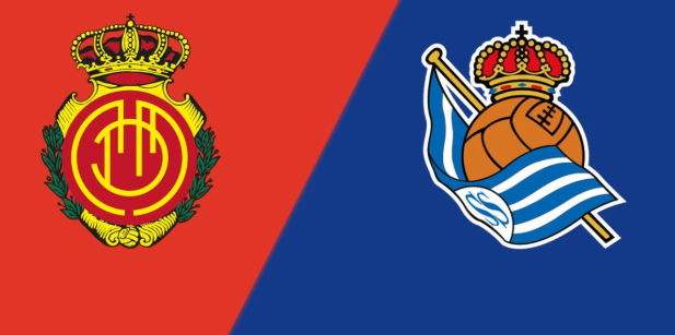 Escudos del Mallorca contra Real Sociedad