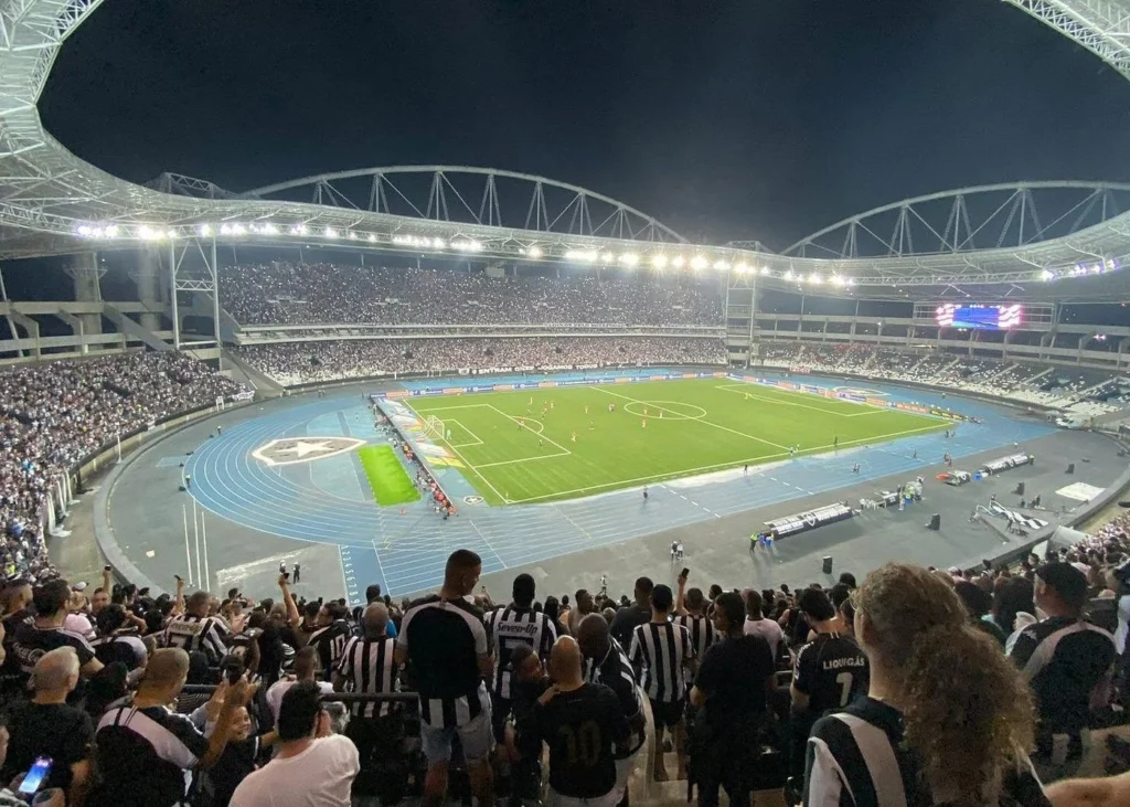 Estadio Nilton Santos - Botafogo contra Mirassol–Liga Brasil 2026– 1 de Abril (19:30 hora local)