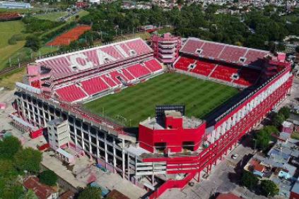 Estadio Independiente contra Rosario Central – Liga Profesional Argentina 2025 – Sábado 15 de Noviembre de 2025
