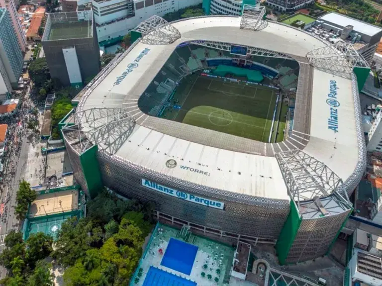 Estadio. Palmeiras contra Santos