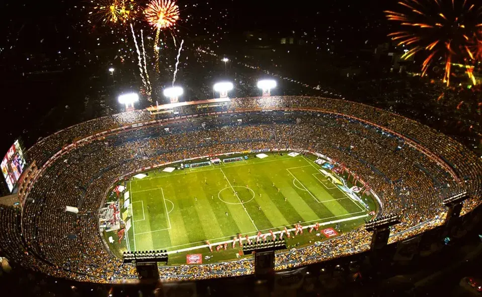 Estadio. Tigres contra Guadalajara