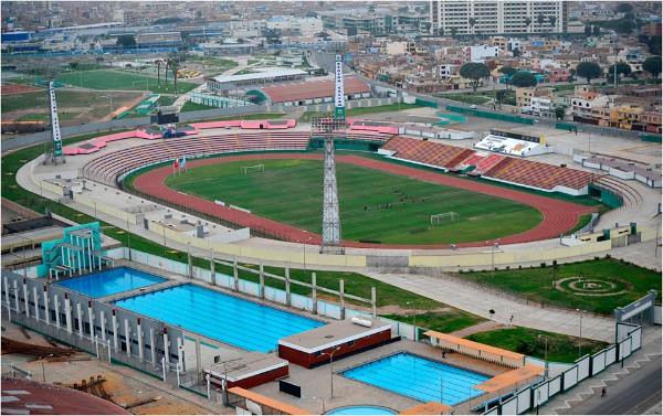 Estadio Miguel Grau del Callao