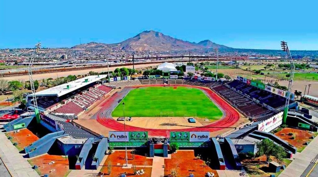 Estadio. Juárez contra Guadalajara