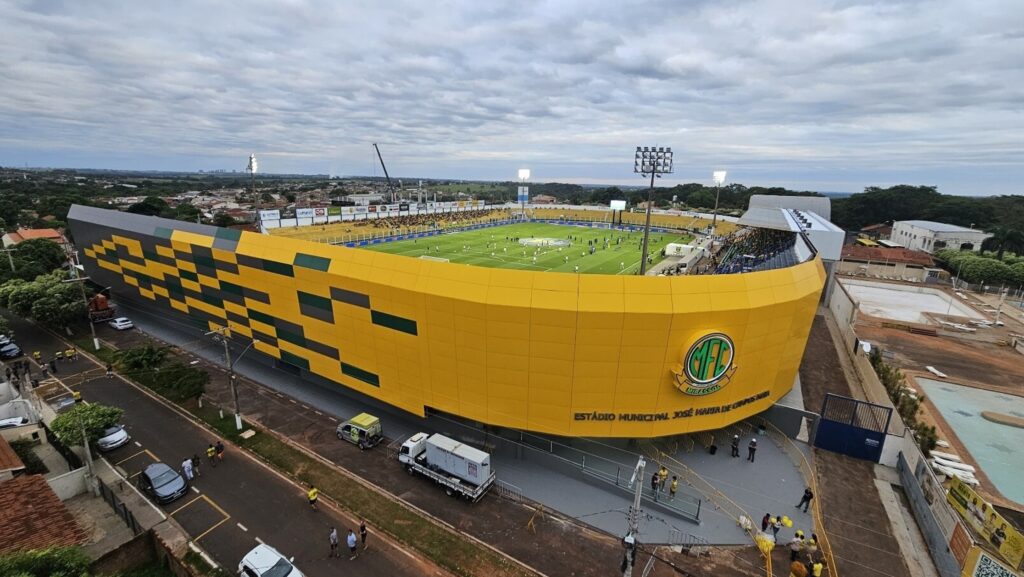 Estadio. Mirassol contra Cruzeiro