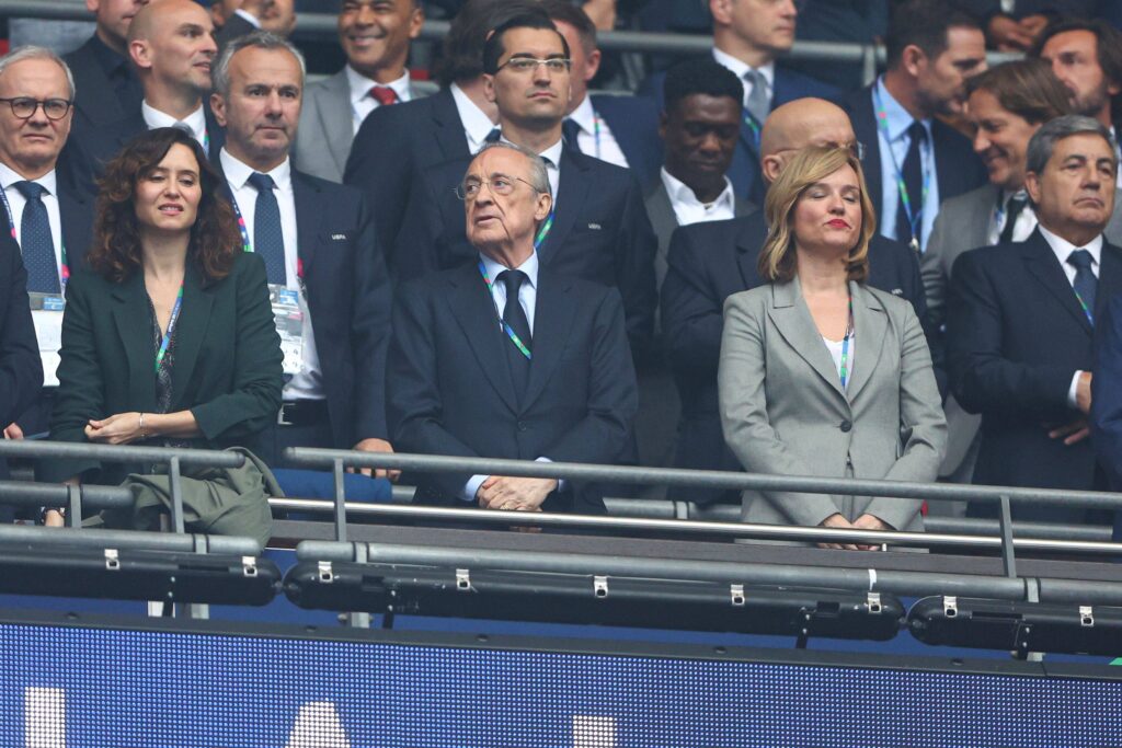 Florentino Perez demanda a la UEFA por 4.500 M