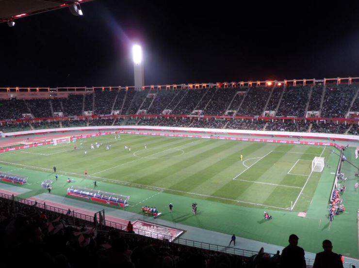 Estadio Adrar de Agadir donde Camerún contra Gabón se enfrentan el miércoles 24 de diciembre.