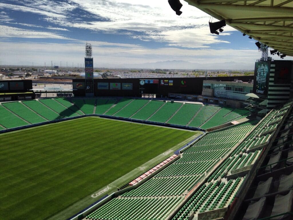 Estadio. Santos contra Juárez