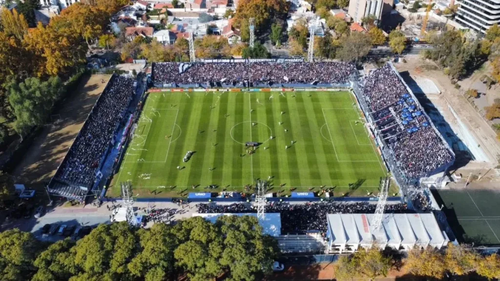 Estadio Gargantini (Indep Rivadavia) Independiente Rivadavia contra Independiente –Liga Profesional Apertura 2026– 19 de Febrero (19:30 hora local)