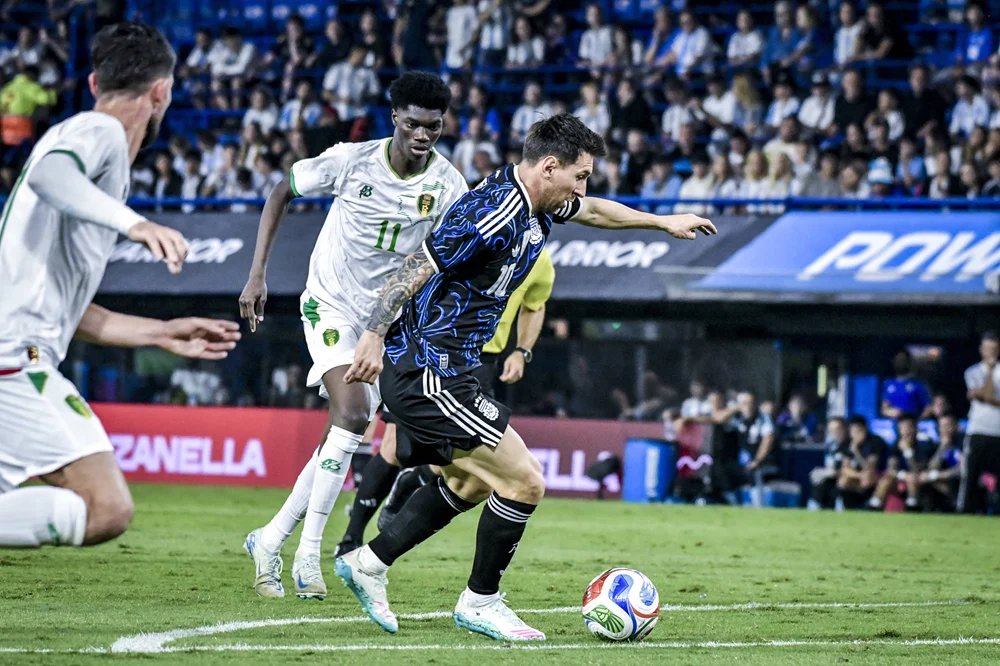 Argentina contra Mauritania_ Messi (1)