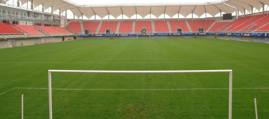 En el Estadio Bicentenario Nelson Oyarzún, se medirán Ñublense contra Cobresal