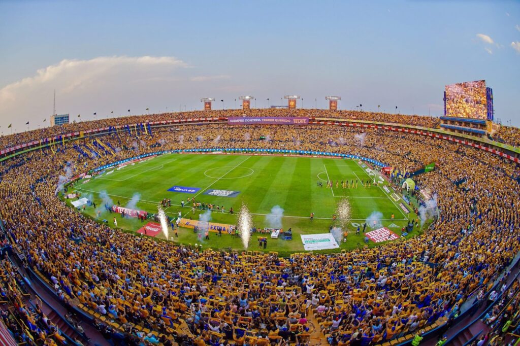 Estadio. Tigres contra Toluca