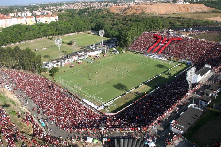 Estadio Barradao Vitória contra Flamengo – Liga Brasil 2026 – 10 de Febrero (21:30 hora local)