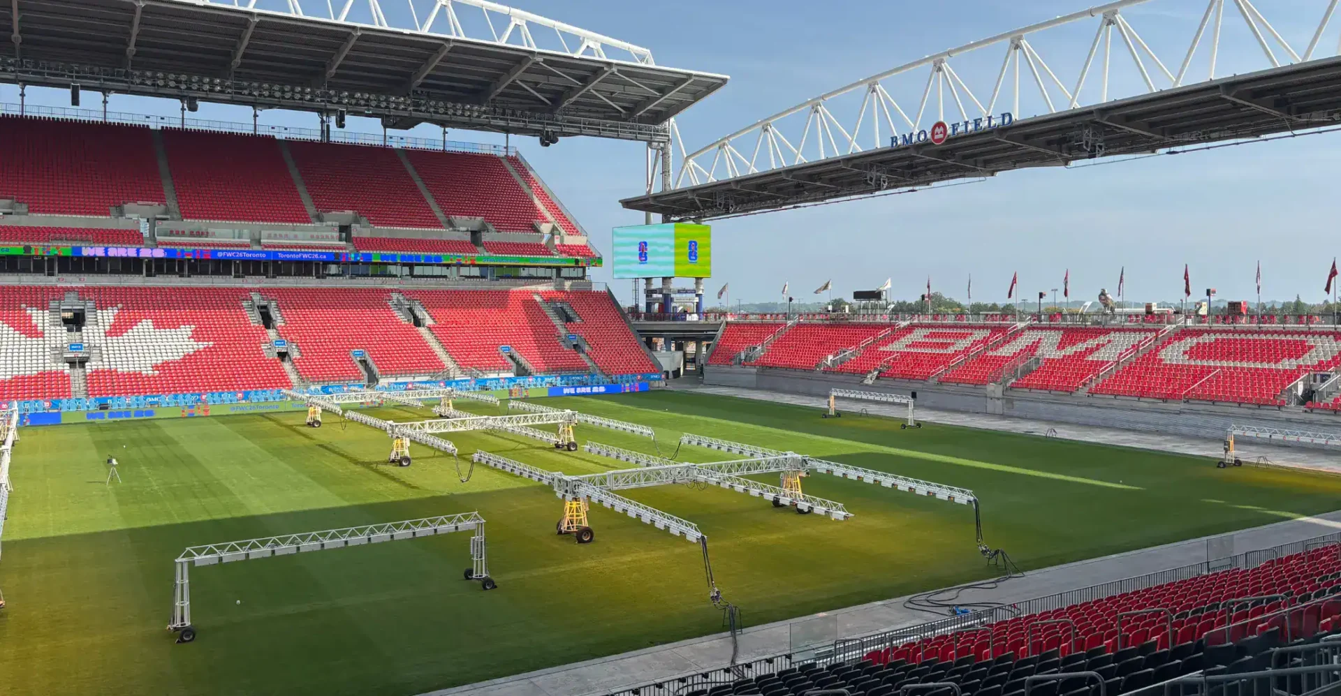 Estadio BMO Field, Toronto. Canadá contra Bosnia