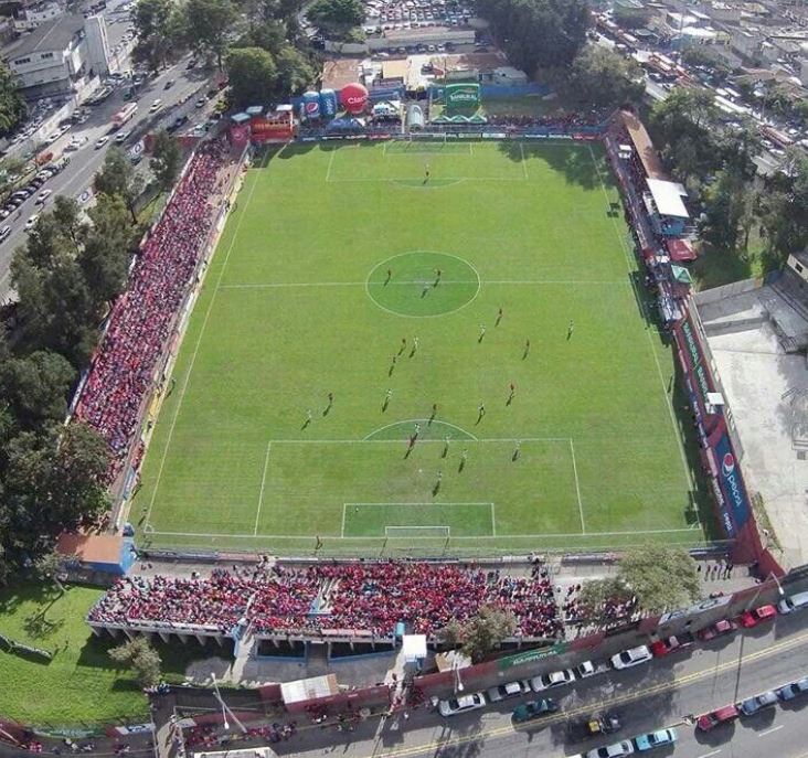 Estadio Guatemala contra Surinam - Eliminatorias CONCACAF Mundial 2026 - Martes 18 de noviembre de 2025