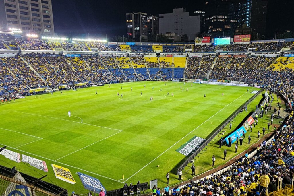 Estadio. América contra Necaxa