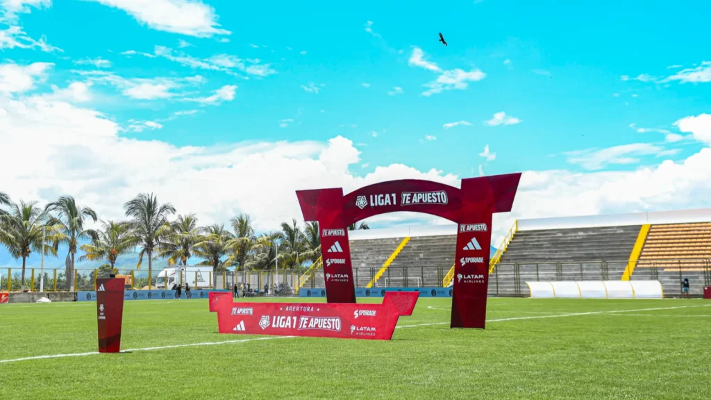 Estadio Complejo Deportivo Juan Pablo II