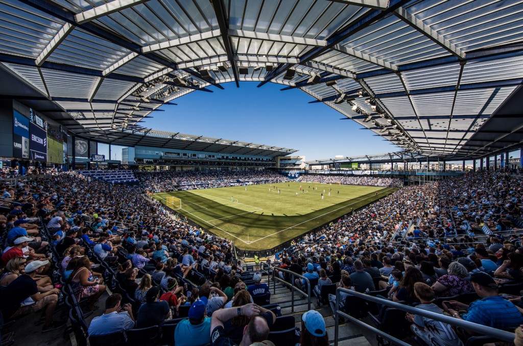 Estadio. Kansas City contra Colorado