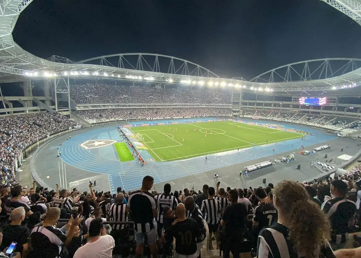 Estadio. Botafogo contra Remo